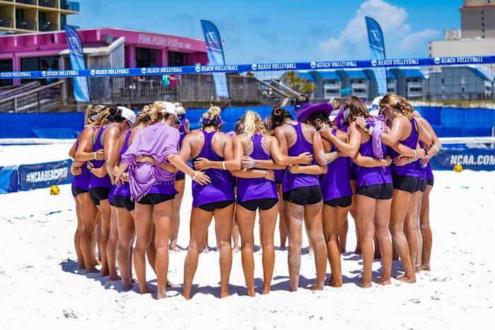 Twitter: @TCUBeachVB